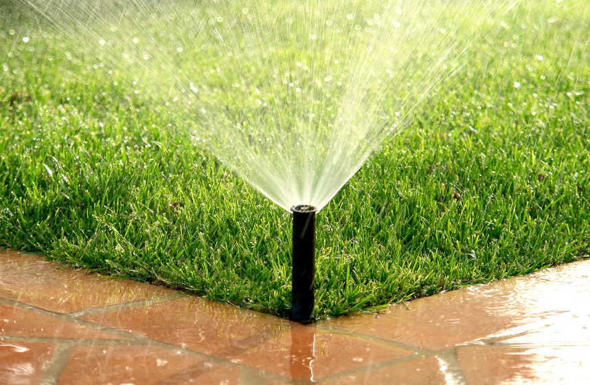 Sistema de rega automático para jardins
